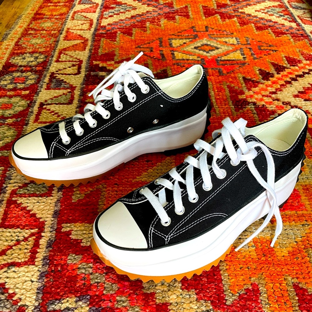 Converse Run Star Hike Low Top Platform Sneaker Sz men 8.5/ women 10 Black